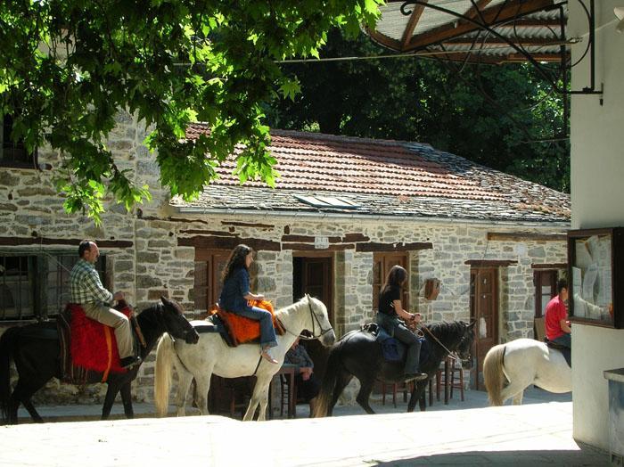 Village House Agios Lavrentios Exterior photo